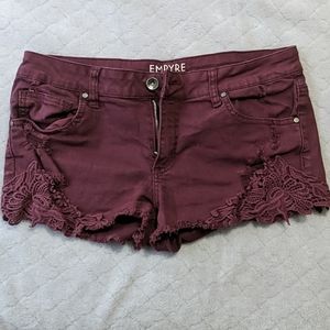 Empyre Sz 7 Burgundy Lace detail Shorts